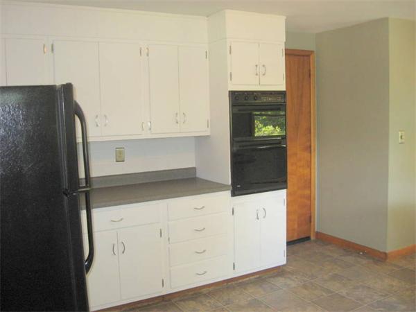 138 Knower Road Westminster, MA 01473 - Photo 6 of 24