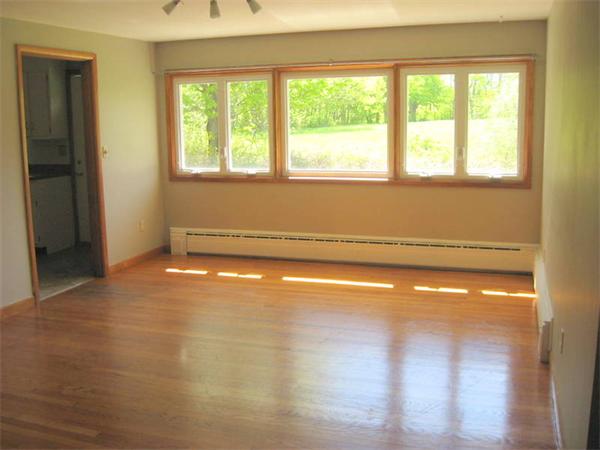 138 Knower Road Westminster, MA 01473 - Photo 8 of 24