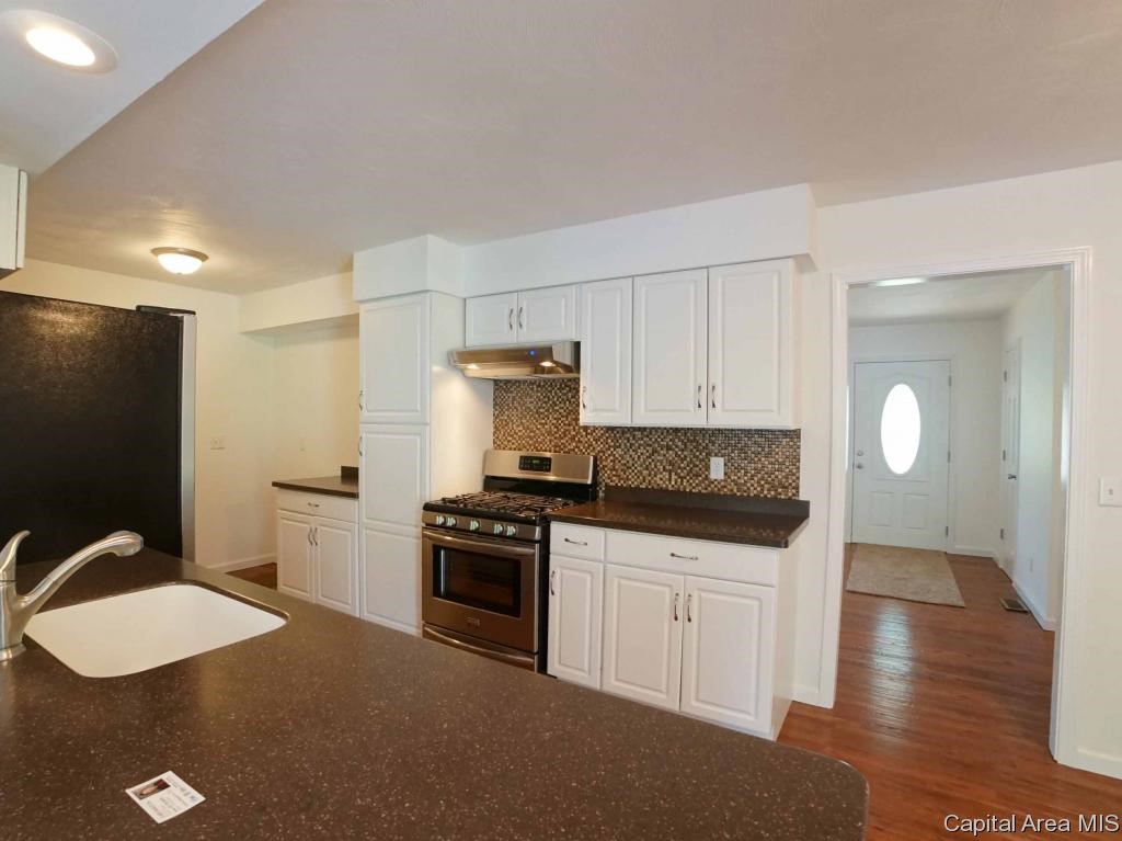 112 Willow Road Rochester, IL 62563 - Photo 13 of 28