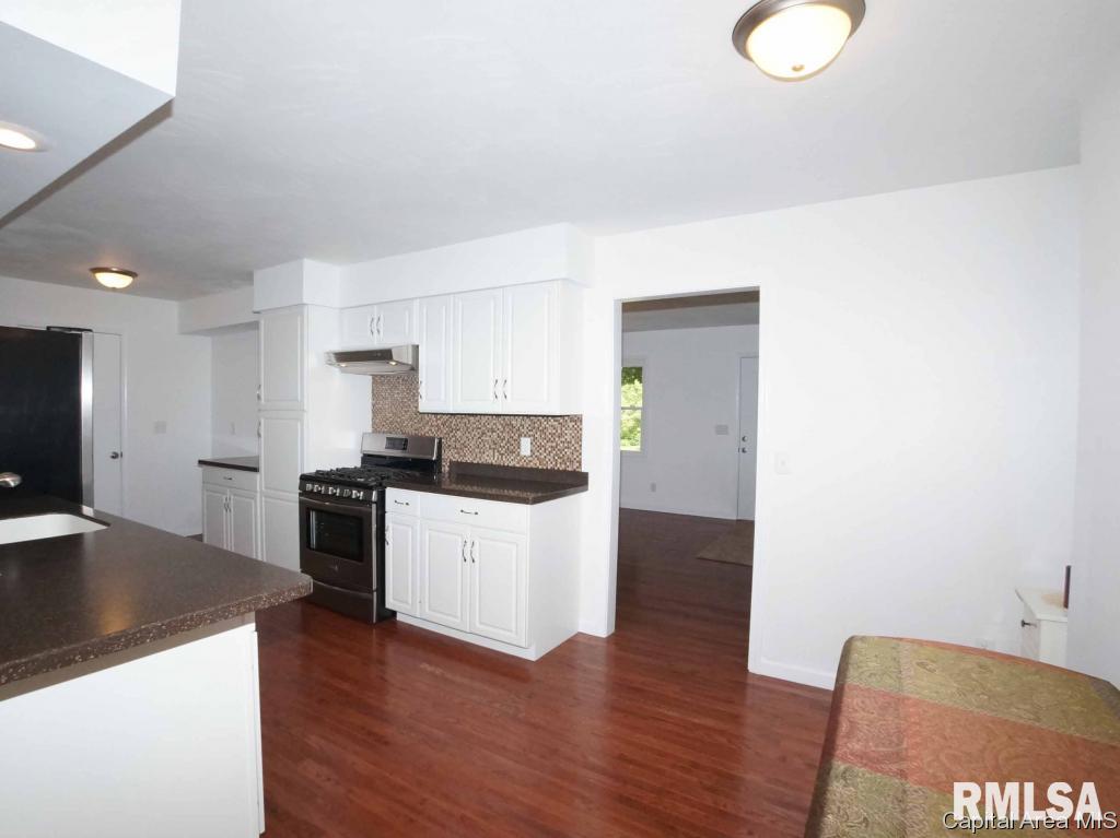112 Willow Road Rochester, IL 62563 - Photo 14 of 28