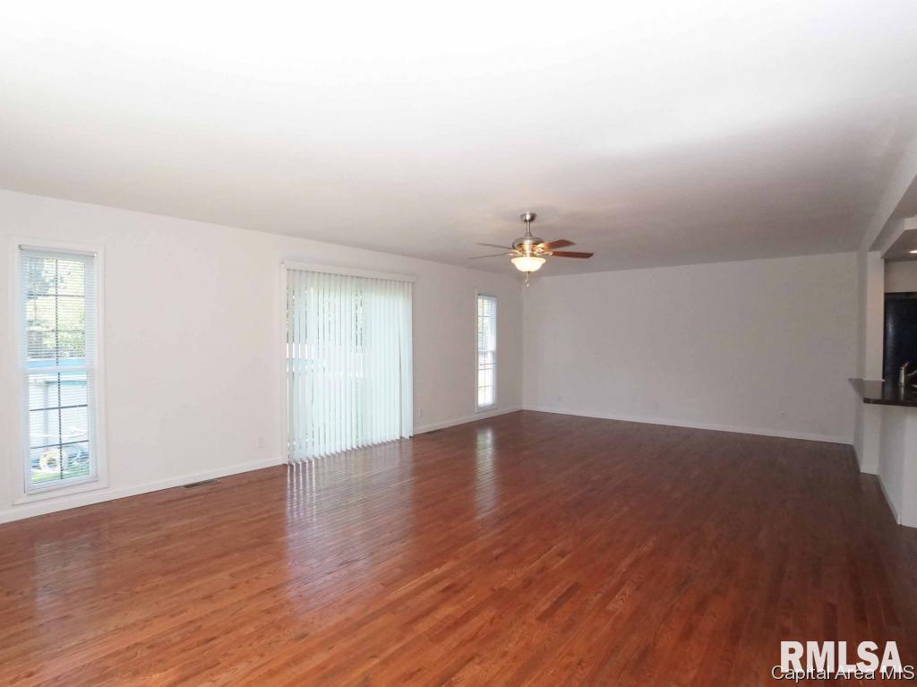 112 Willow Road Rochester, IL 62563 - Photo 17 of 28