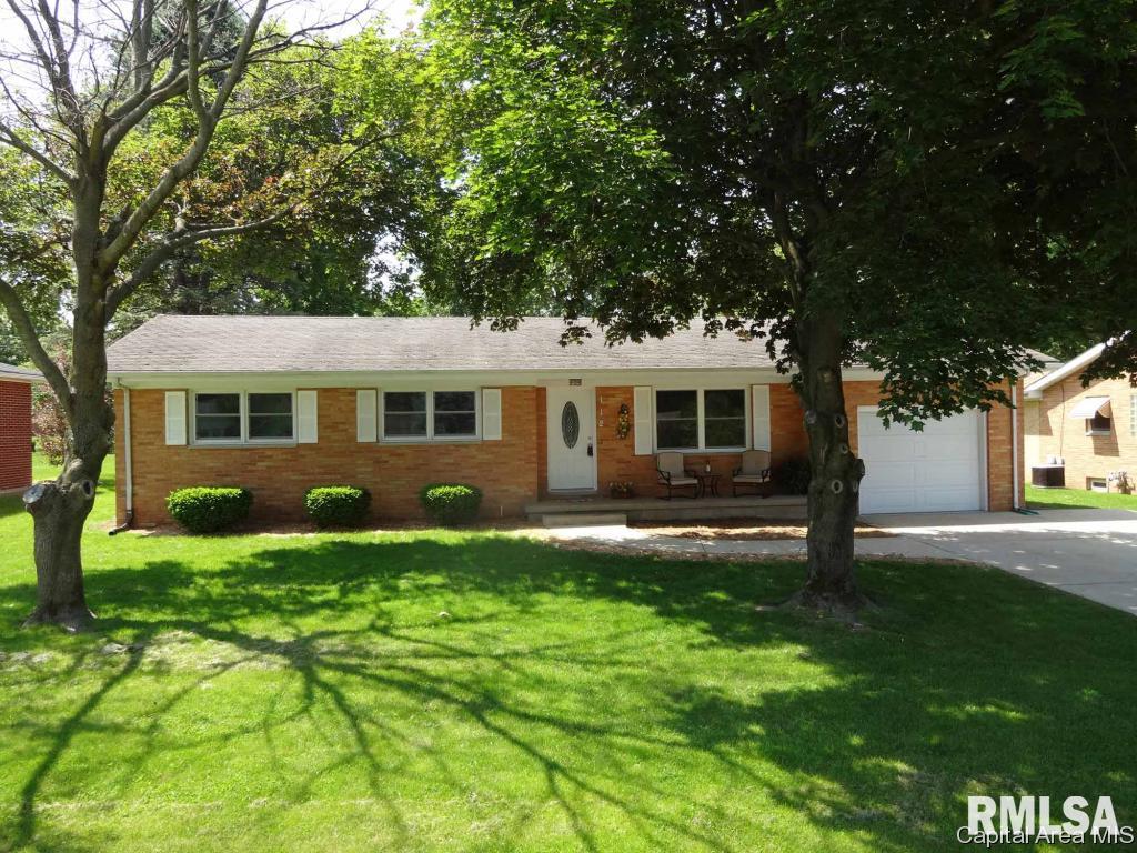 112 Willow Road Rochester, IL 62563 - Photo 2 of 28