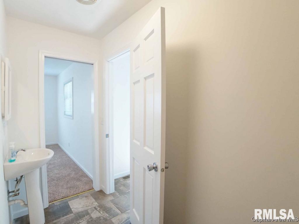 112 Willow Road Rochester, IL 62563 - Photo 26 of 28