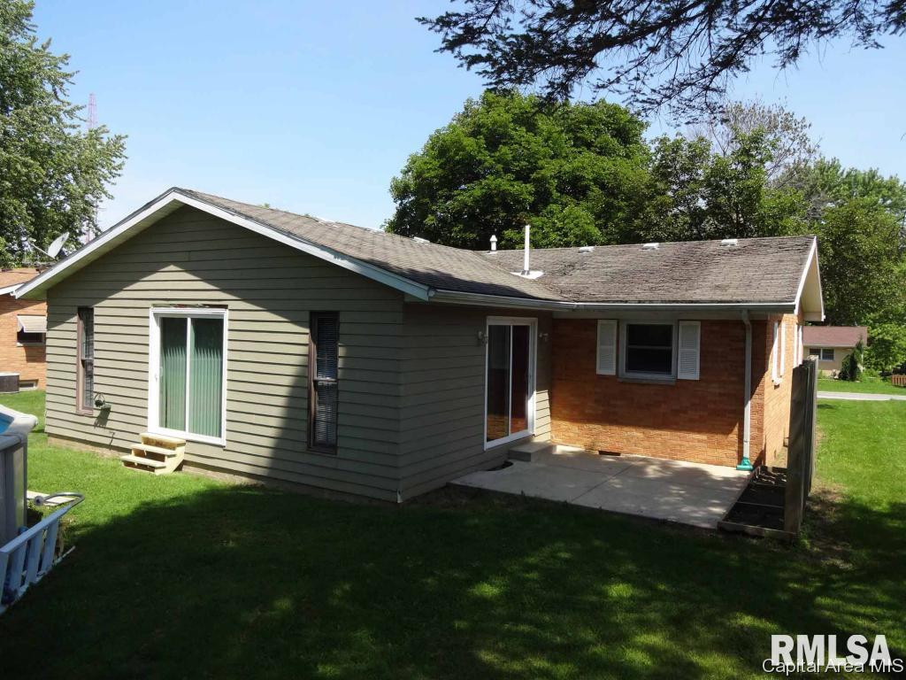 112 Willow Road Rochester, IL 62563 - Photo 5 of 28