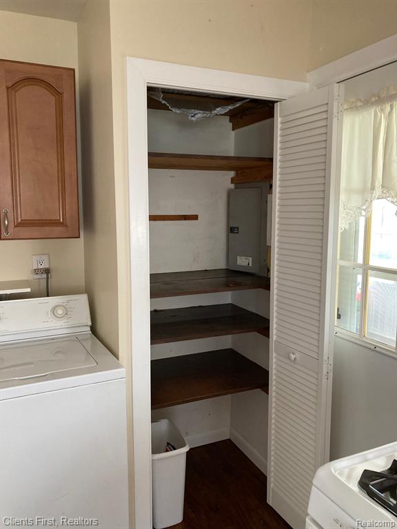 40815 Judd Road Belleville, MI 48111 - Photo 12 of 31 Gallery Image 12