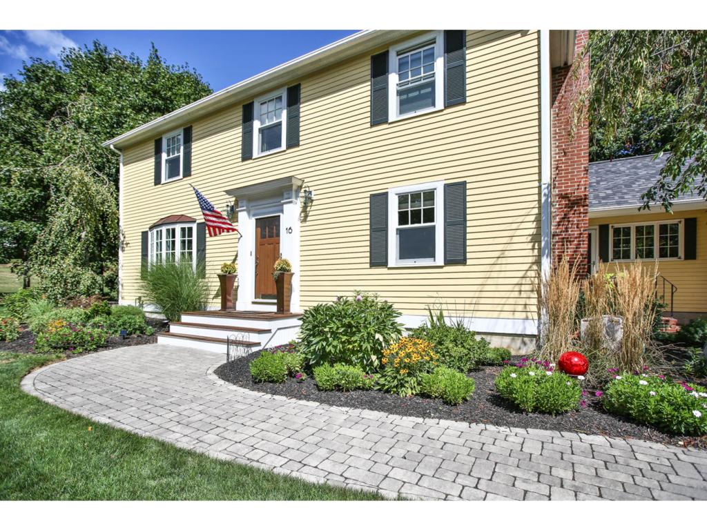 16 Wayside Lane Rye, NH 03870 - Photo 2 of 36