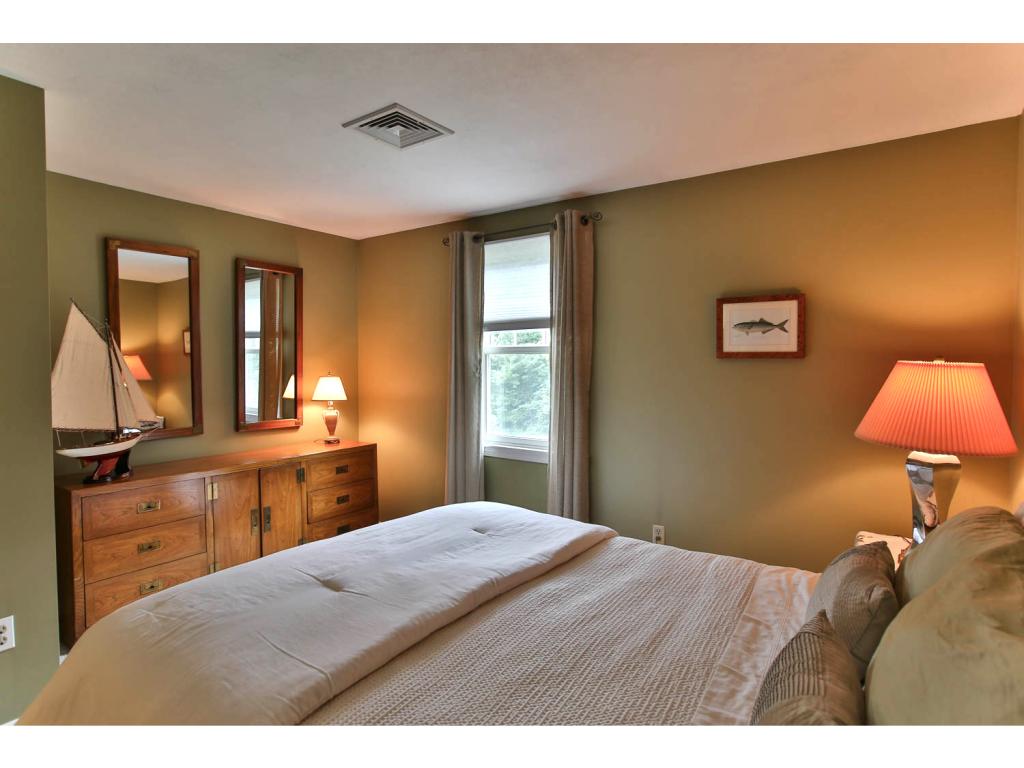 16 Wayside Lane Rye, NH 03870 - Photo 23 of 36