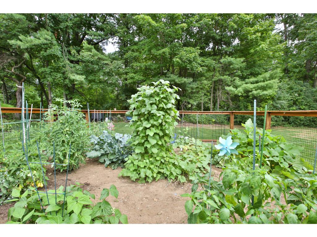 16 Wayside Lane Rye, NH 03870 - Photo 32 of 36