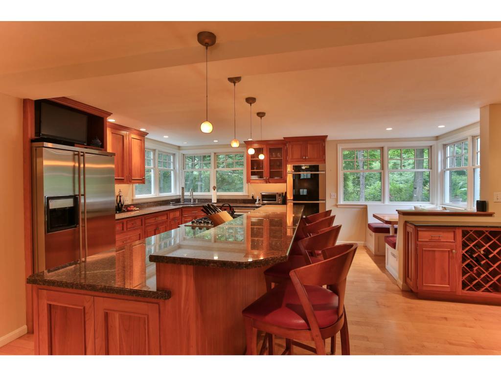 16 Wayside Lane Rye, NH 03870 - Photo 5 of 36