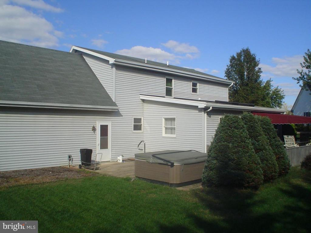 562 Crosswinds Drive Lititz, PA 17543 - Photo 20 of 23