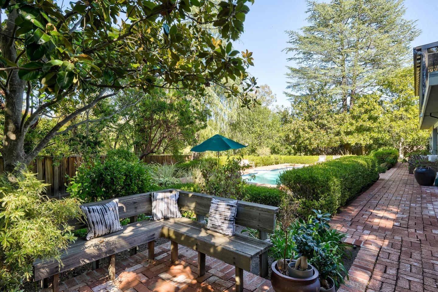 728 Tolman Drive Stanford, CA 94305 - Photo 26 of 27 a view of a table and chairs in patio