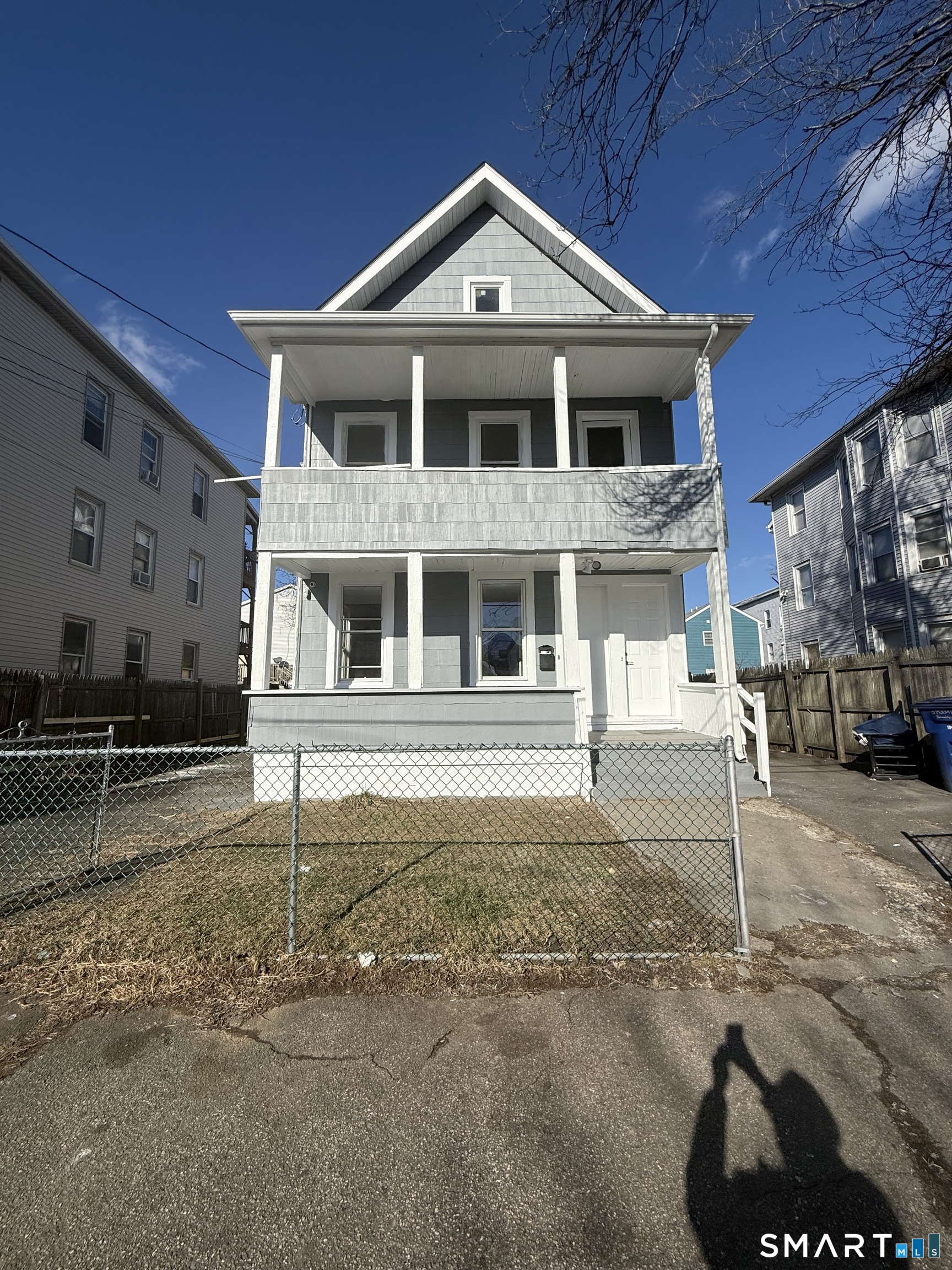 239 Beardsley Street Bridgeport, CT 06607 - Photo 1 of 20