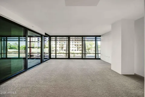 $385,000 | 4808 North 24th Street, Unit 202, Phoenix, AZ 85016