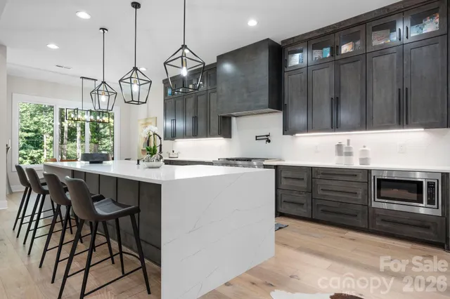 $1,399,999 | 8527 Fieldstone Drive, Terrell, NC 28682