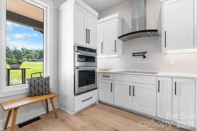 $1,399,999 | 8527 Fieldstone Drive, Terrell, NC 28682