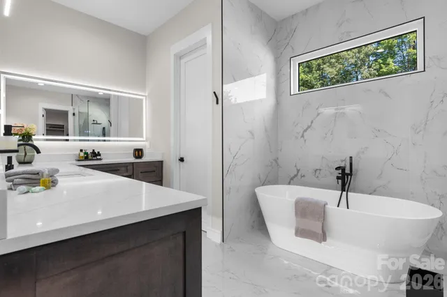 $1,399,999 | 8527 Fieldstone Drive, Terrell, NC 28682