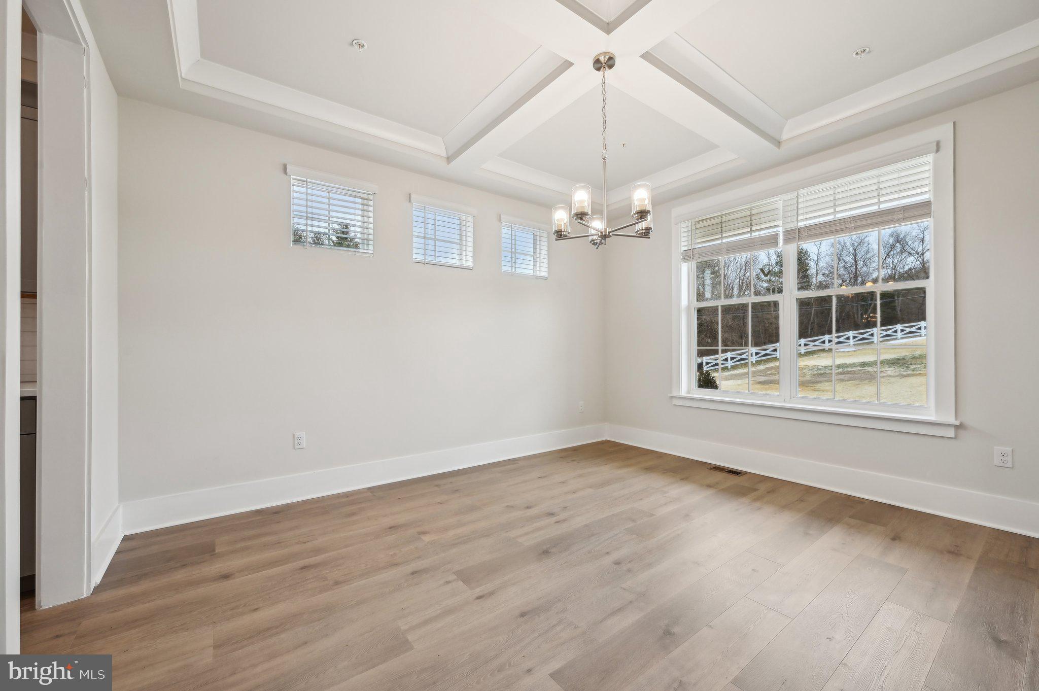 21710 Woodfield Road Gaithersburg, MD 20882 - Photo 12 of 133 Gallery Image 12