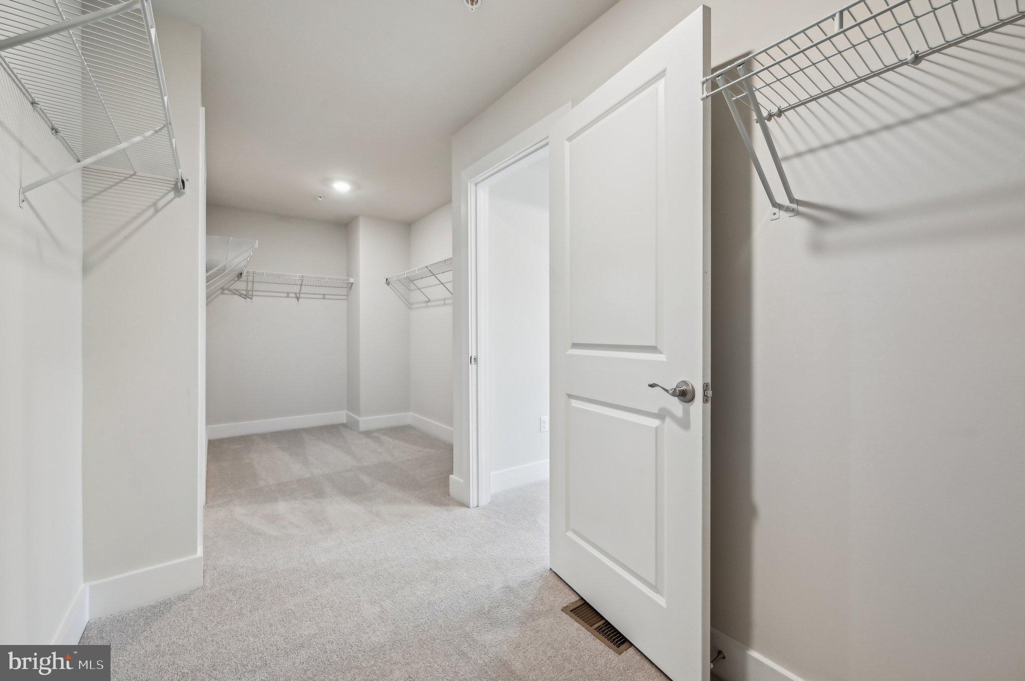 21710 Woodfield Road Gaithersburg, MD 20882 - Photo 42 of 133 Gallery Image 42