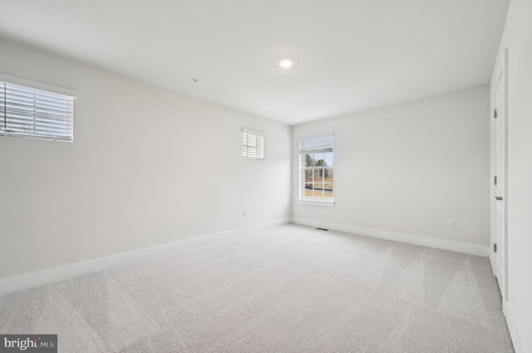 21710 Woodfield Road Gaithersburg, MD 20882 - Photo 57 of 133 Gallery Image 57