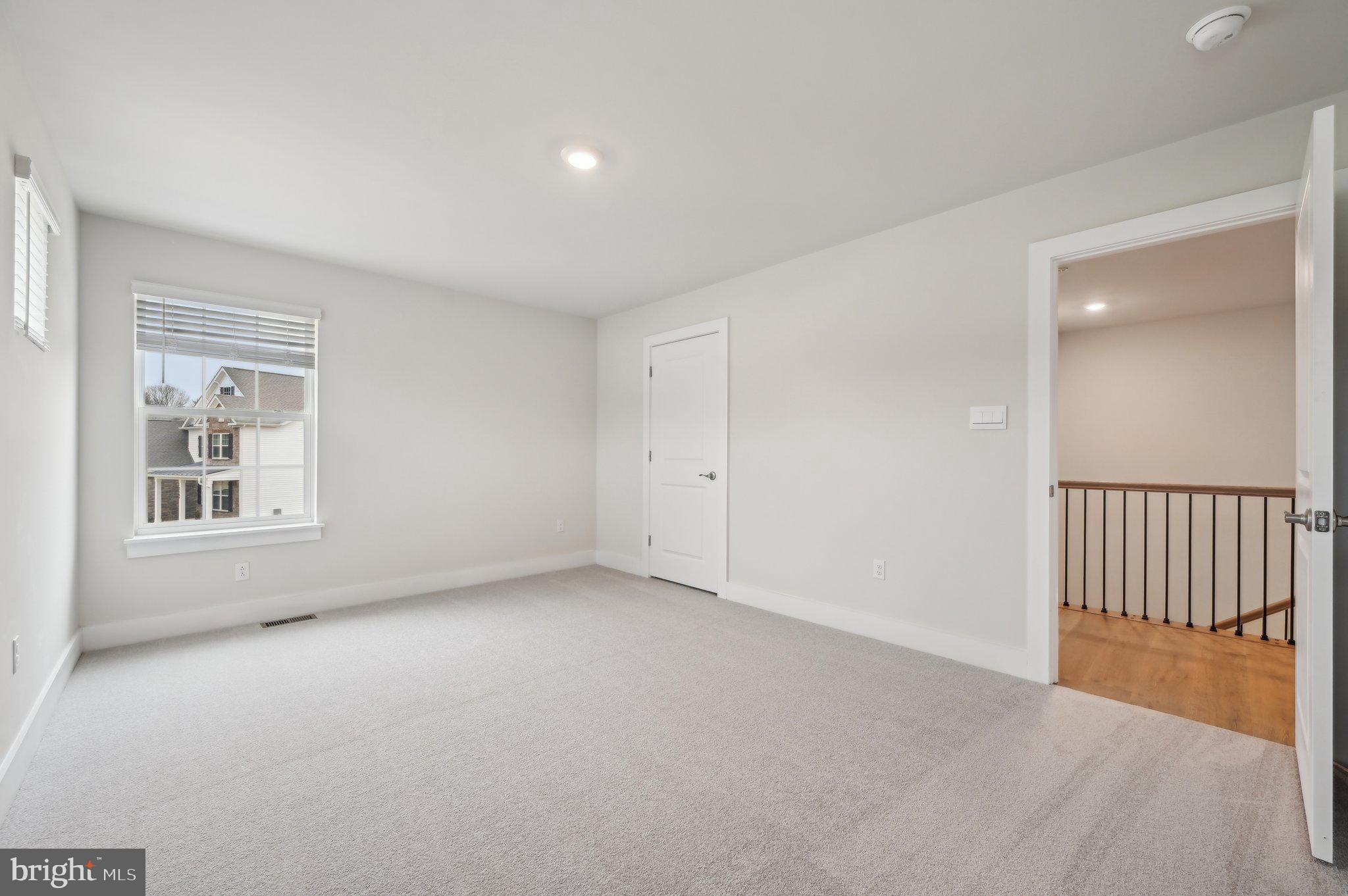 21710 Woodfield Road Gaithersburg, MD 20882 - Photo 58 of 133 Gallery Image 58