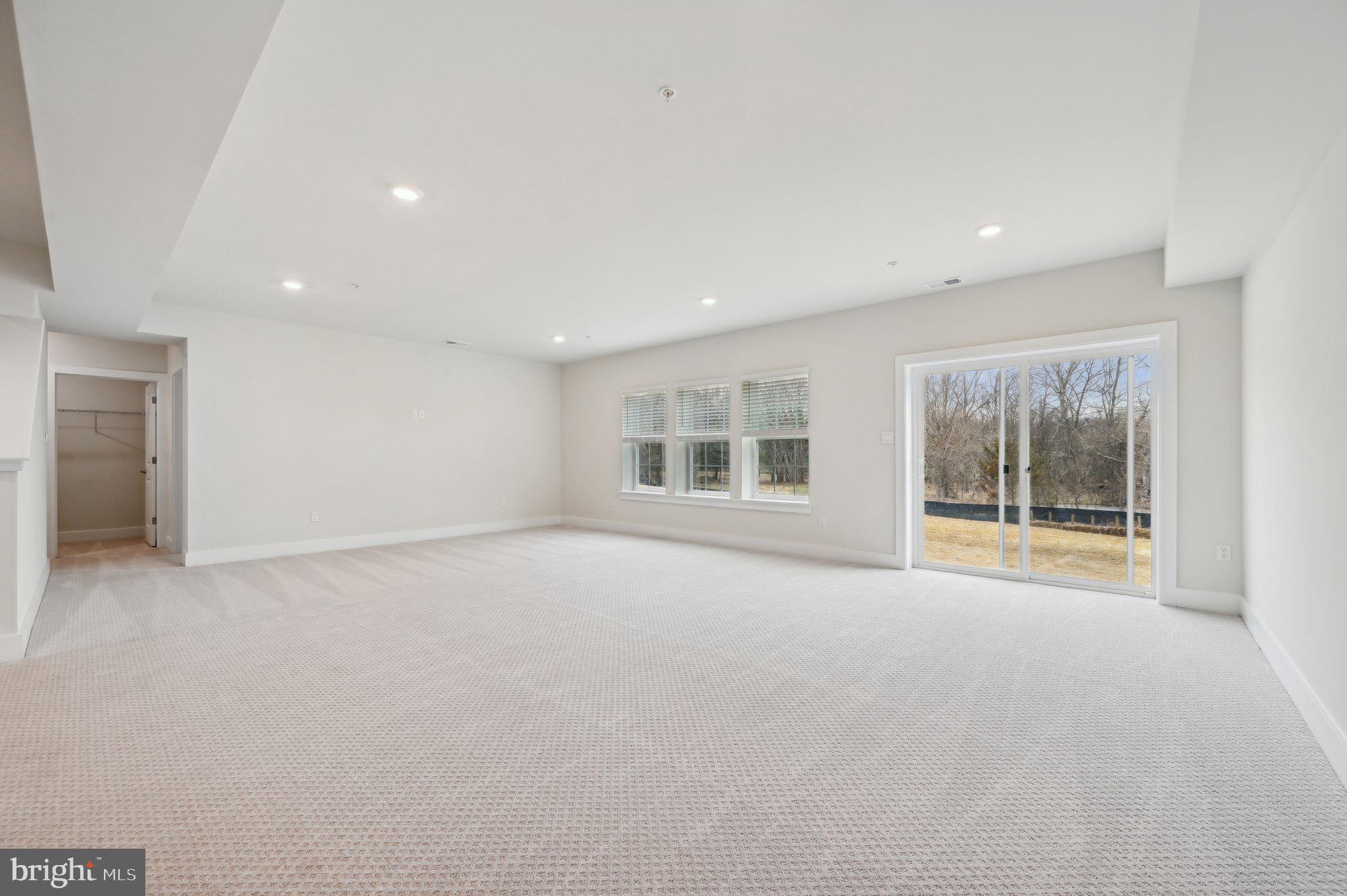 21710 Woodfield Road Gaithersburg, MD 20882 - Photo 71 of 133 Gallery Image 71