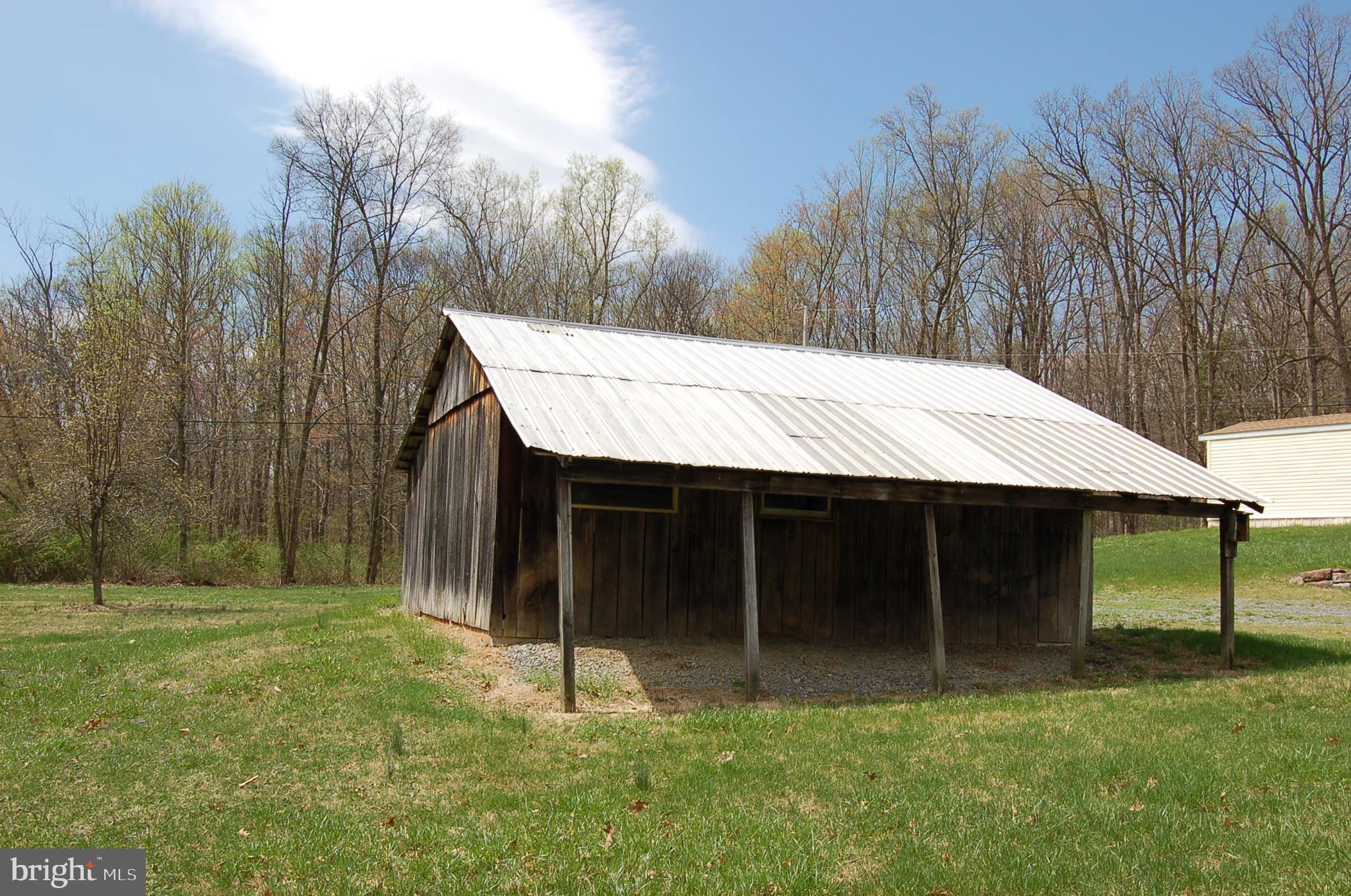 10422 Mountain Road Grantville, PA 17028 - Photo 5 of 13 Gallery Image 5