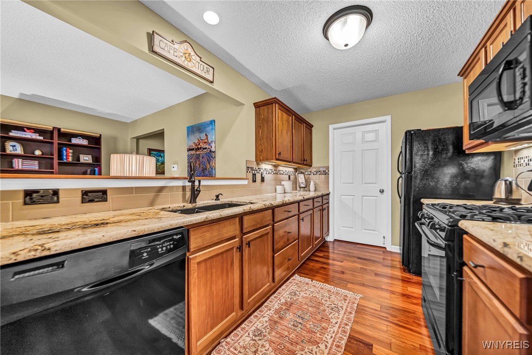 71 Hanover Street Lancaster, NY 14086 - Photo 13 of 40