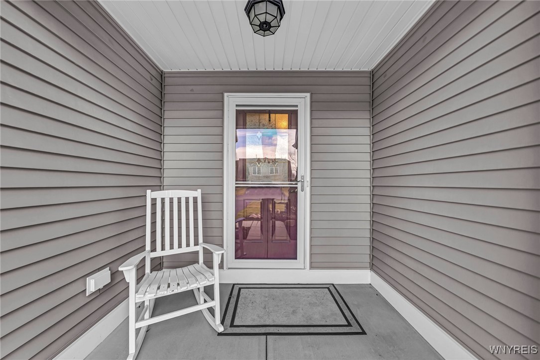 71 Hanover Street Lancaster, NY 14086 - Photo 2 of 40