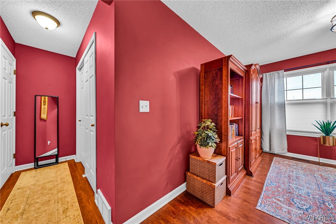 71 Hanover Street Lancaster, NY 14086 - Photo 28 of 40