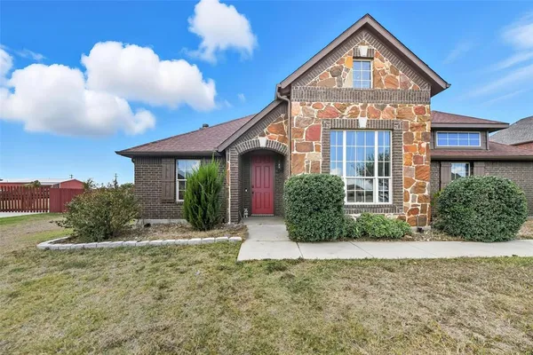 $499,000 | 325 Montana Court, New Fairview, TX 76078