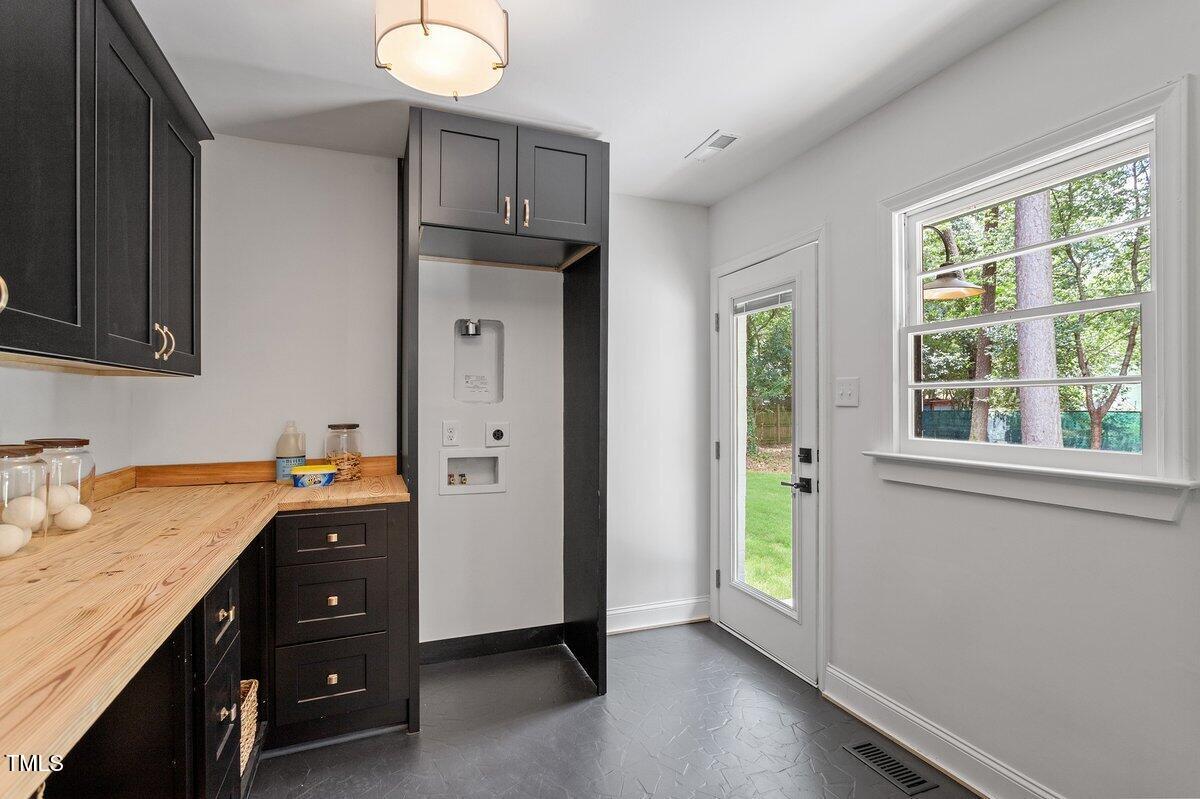 3032 Dixon Road Durham, NC 27707 - Photo 13 of 26 3032 Dixon Rd 2303394_29