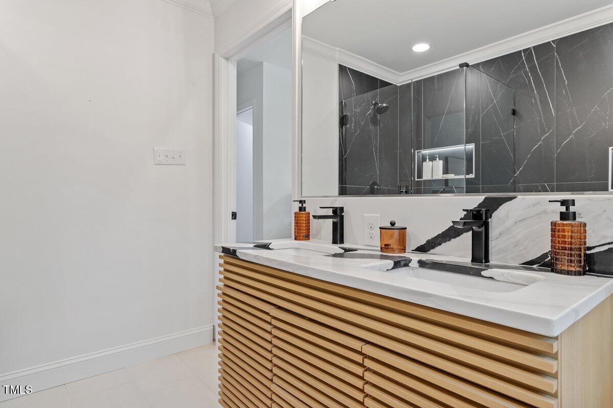 3032 Dixon Road Durham, NC 27707 - Photo 21 of 26 3032 Dixon Rd 2303394_43