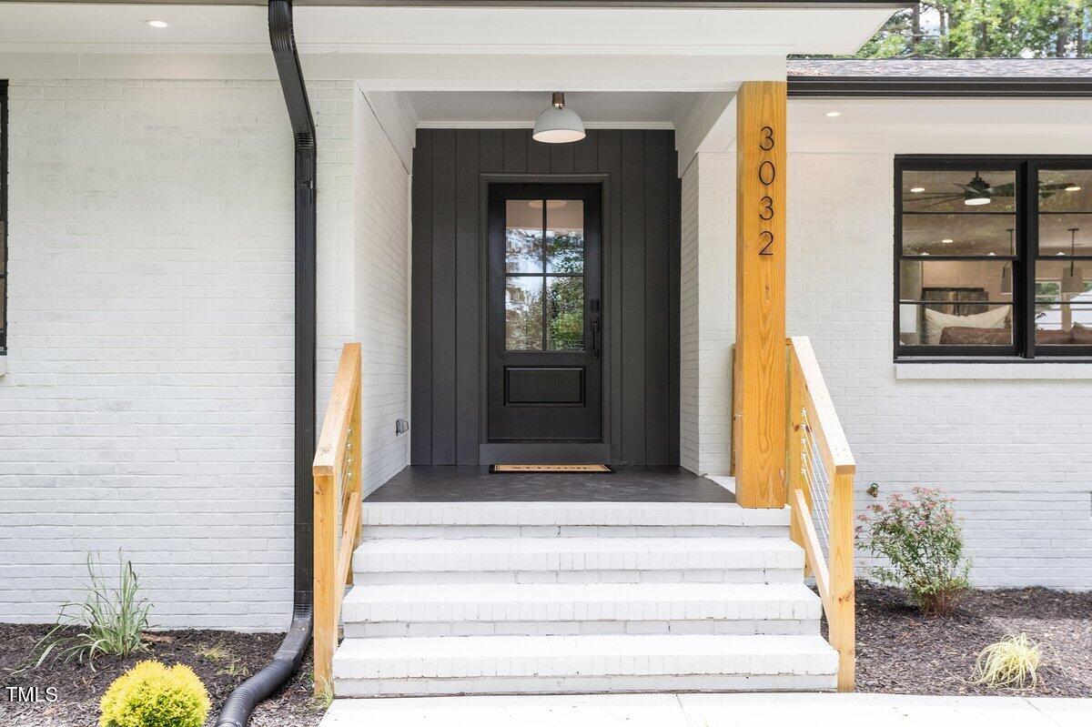 3032 Dixon Road Durham, NC 27707 - Photo 3 of 26 3032 Dixon Rd 2303394_04