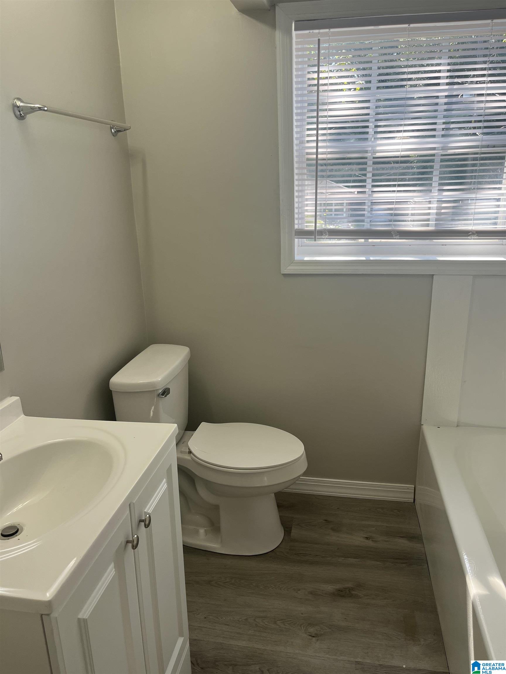1624 16th Way Southwest Birmingham, AL 35211 - Photo 15 of 26