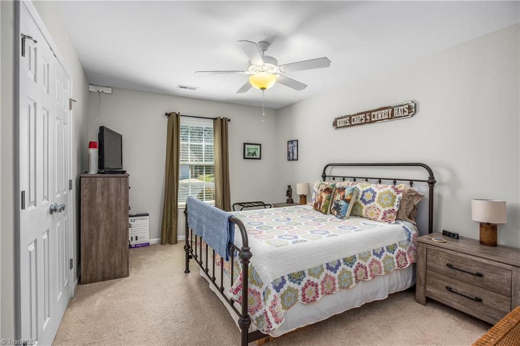 3118 Hyde Pl Circle Winston-Salem, NC 27103 - Photo 18 of 26 2nd bedroom