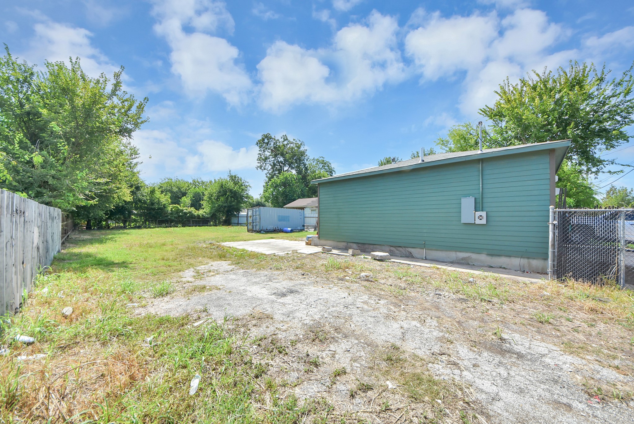 10340 Aldine Westfield Road Houston, TX 77093 - Photo 35 of 37 Gallery Image 35