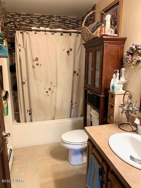 233 Schuman Road Damascus, PA 18415 - Photo 19 of 56 Full Bath