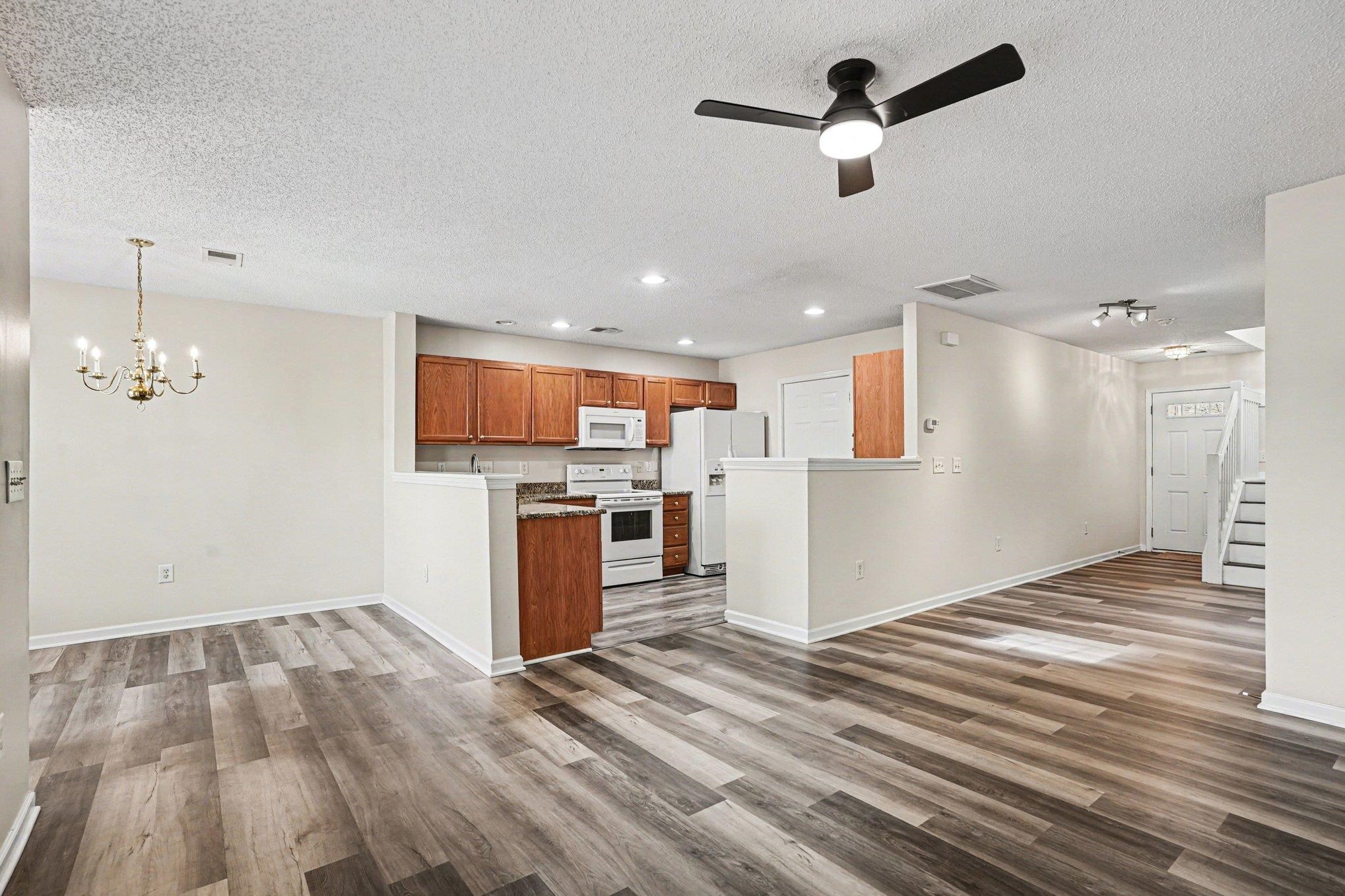 1037 Stanton PI, Unit 1037 Myrtle Beach, SC 29579 - Photo 5 of 33