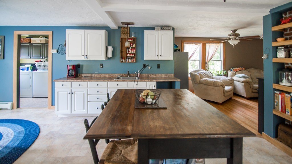96 Federal Hill Road Oxford, MA 01540 - Photo 4 of 20 Gallery Image 4