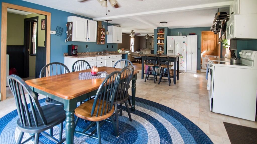 96 Federal Hill Road Oxford, MA 01540 - Photo 6 of 20 Gallery Image 6