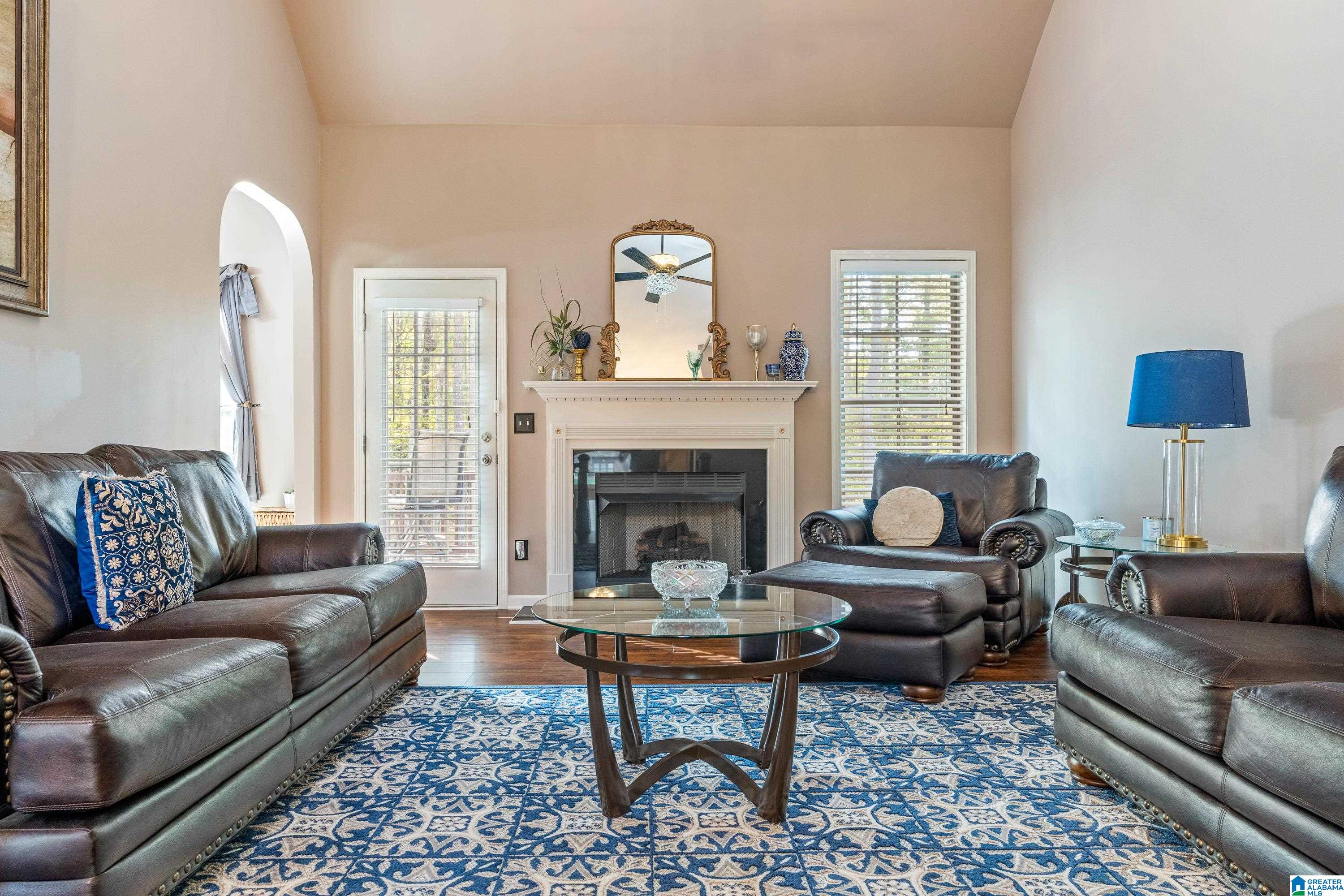 127 Redwood Drive Alabaster, AL 35114 - Photo 5 of 33