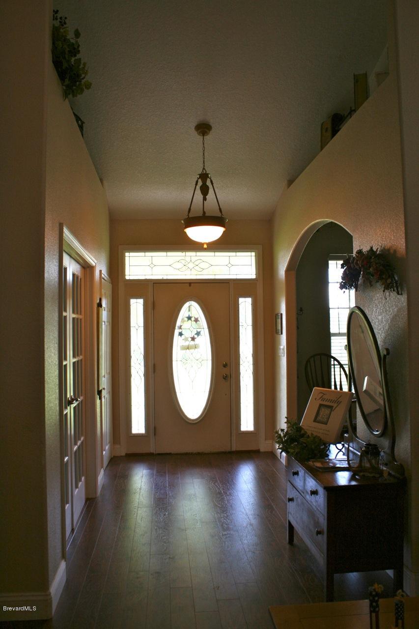 Burkholm foyer