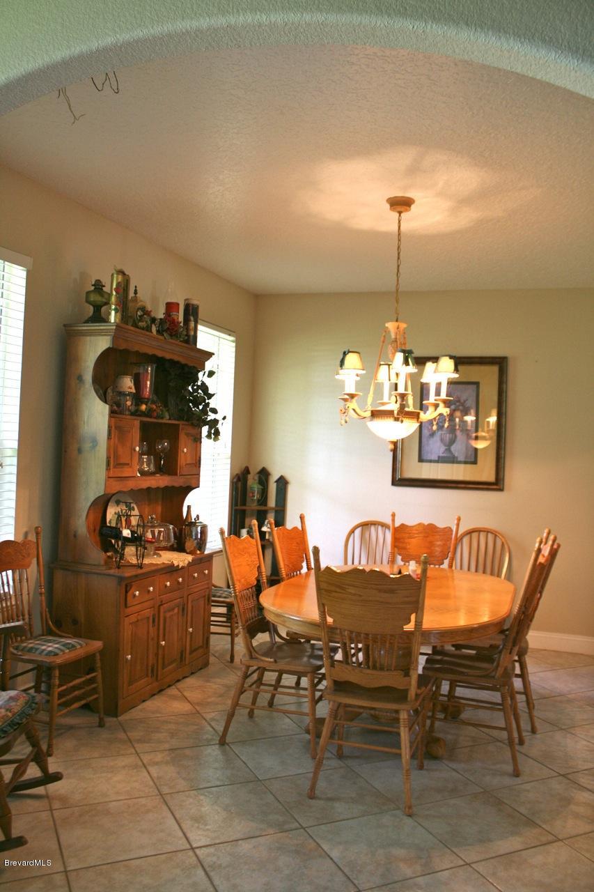 Burkholm dining 1