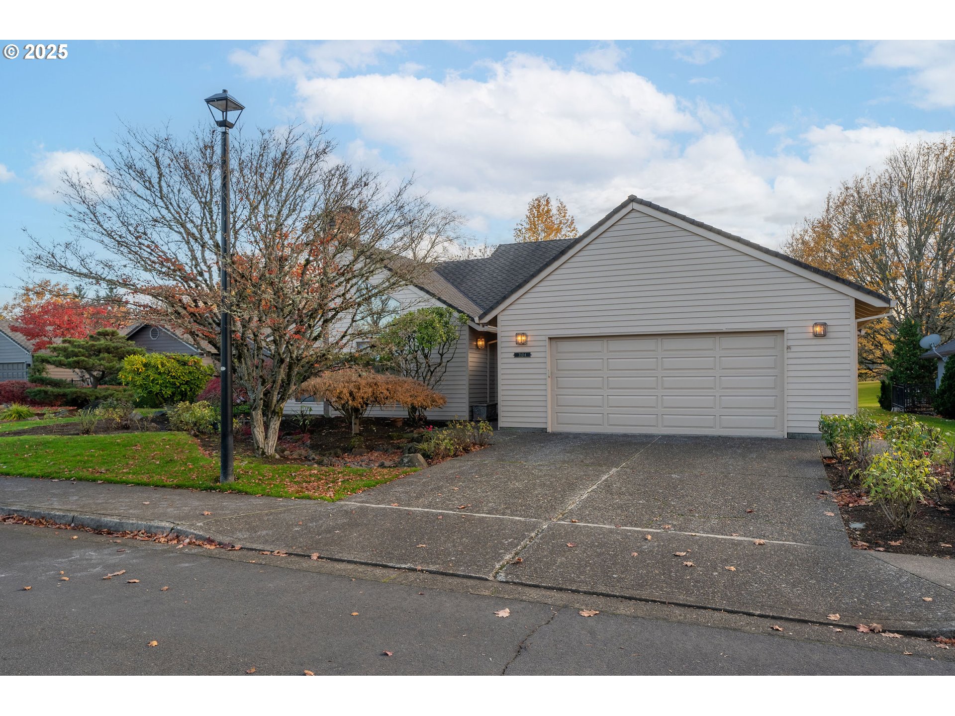 7104 Southwest Chapel Lane Portland, OR 97223 - Photo 3 of 36 a house view with a outdoor space