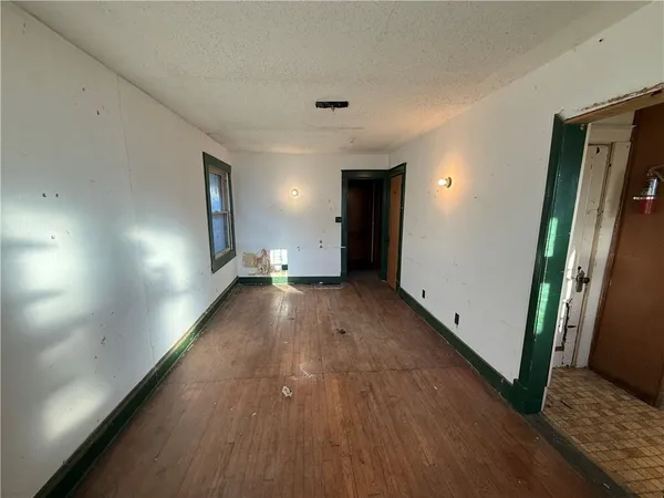 $226,900 | 4324 Cambridge Street, Kansas City, KS 66103