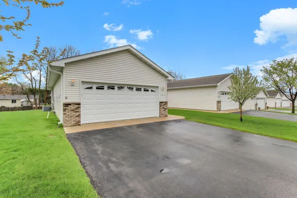 $325,000 | 264 Cedar Cove Lane, Owatonna, MN 55060