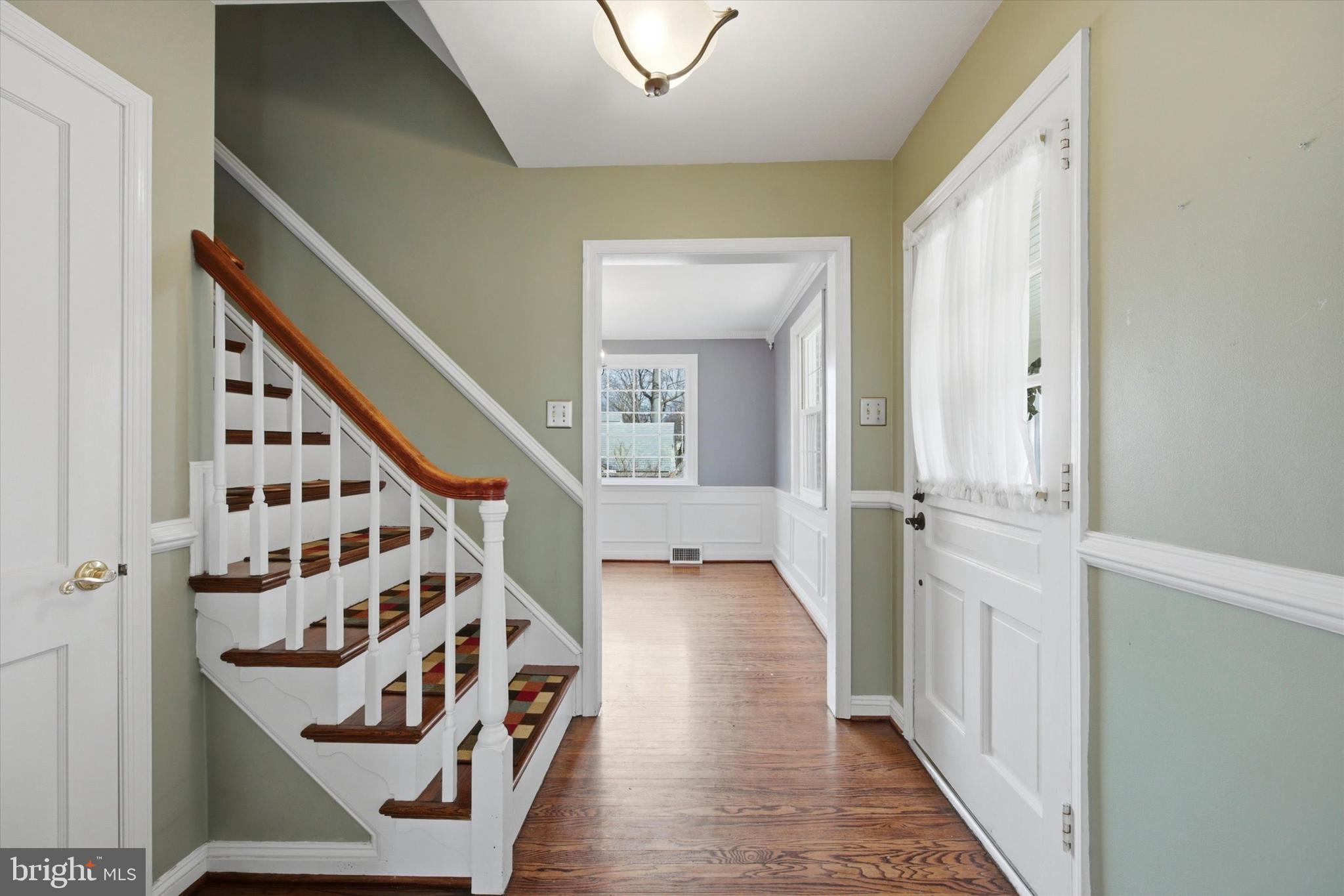 436 Kerr Lane Springfield, PA 19064 - Photo 5 of 52 a view of an entryway with wooden floor