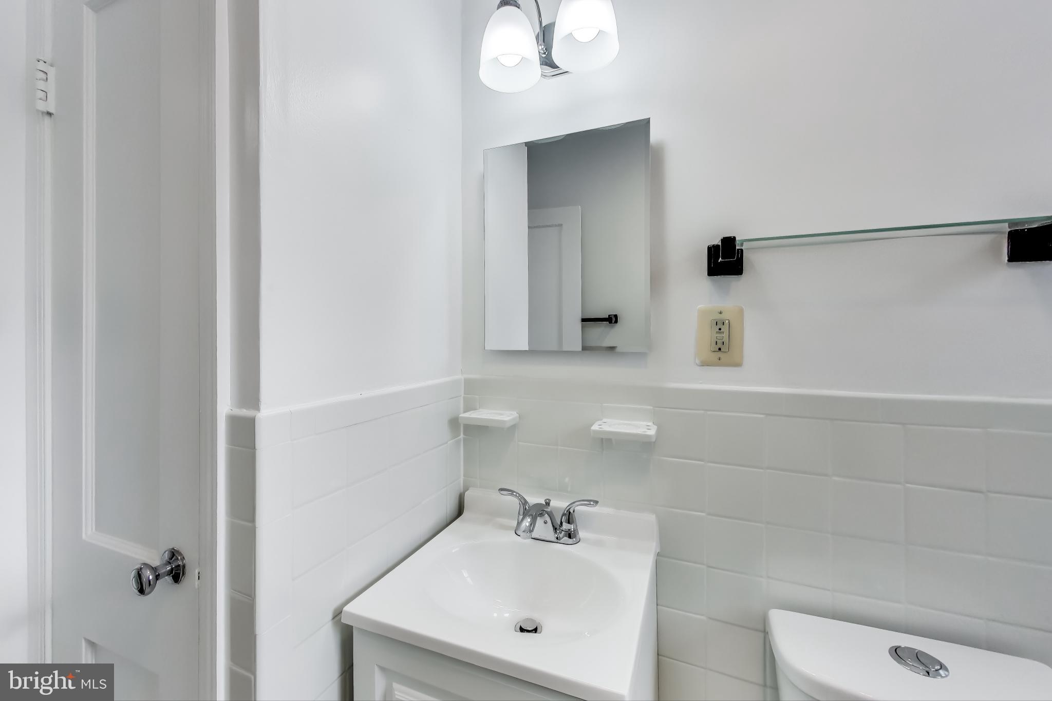 122 Calvert Road Rockville, MD 20850 - Photo 12 of 29 Gallery Image 12