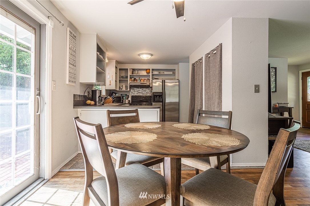 19009 101st Place Northeast Bothell, WA 98011 - Photo 13 of 40 Gallery Image 13