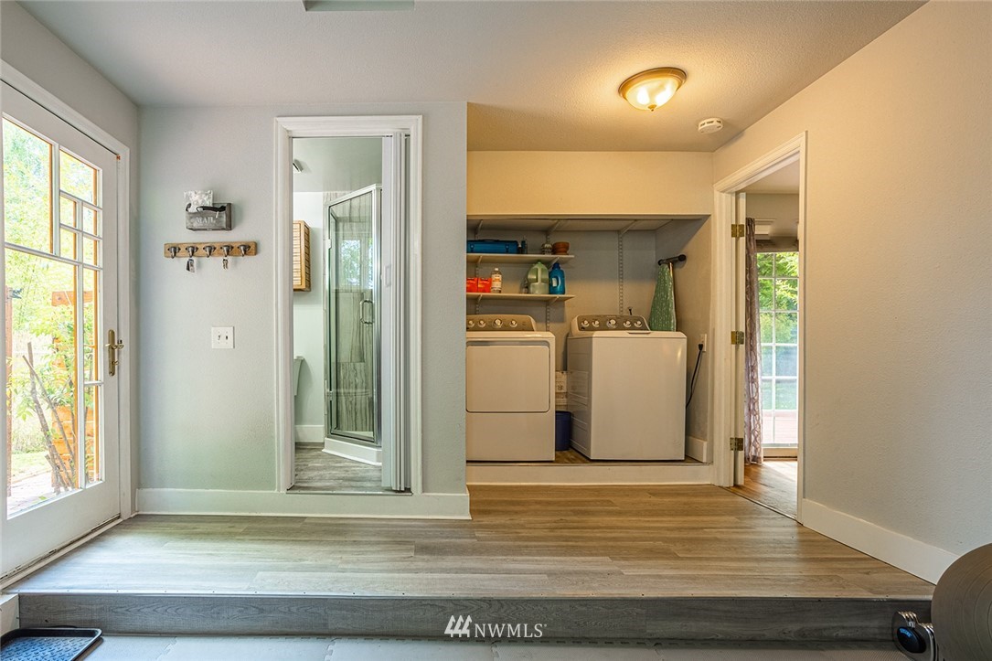 19009 101st Place Northeast Bothell, WA 98011 - Photo 24 of 40 Gallery Image 24